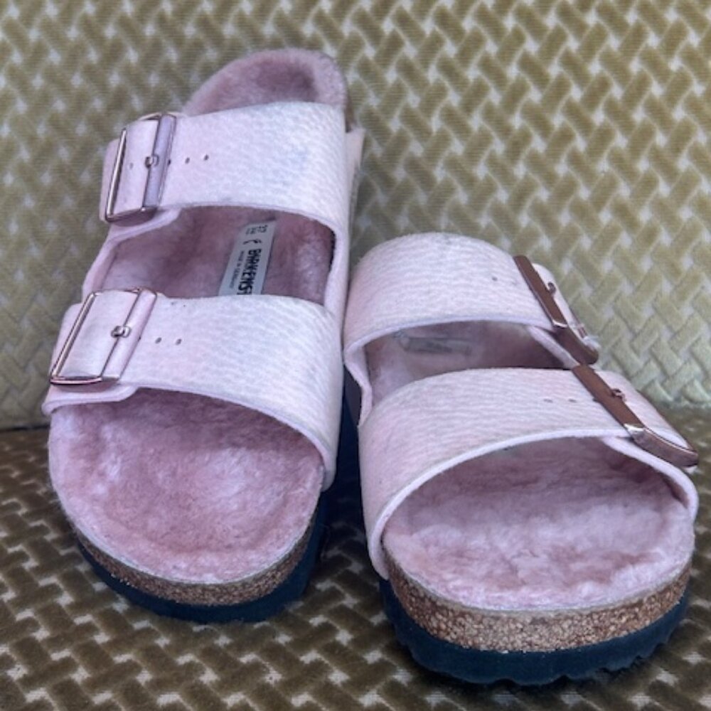 Birkenstock Desert Light Rose Arizona Microfiber Shearling Lined Buckle Sandals